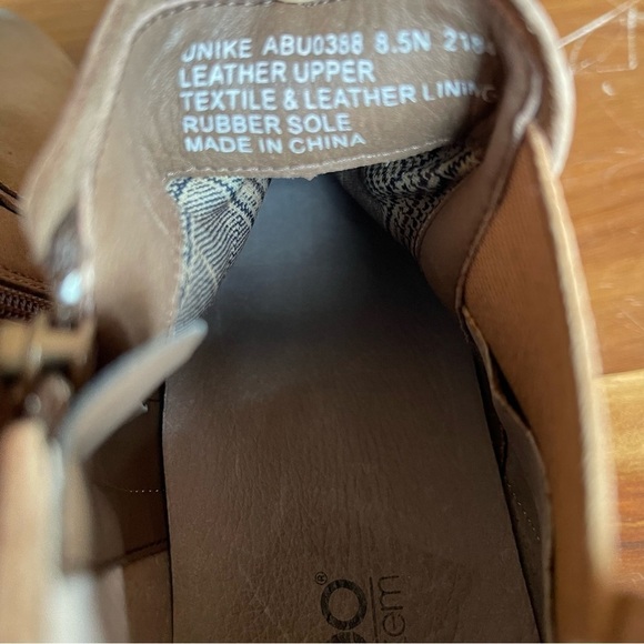 Obeo brown ankle boots unlike side zipper size 8.5 narrow burnished toe - Picture 11 of 16